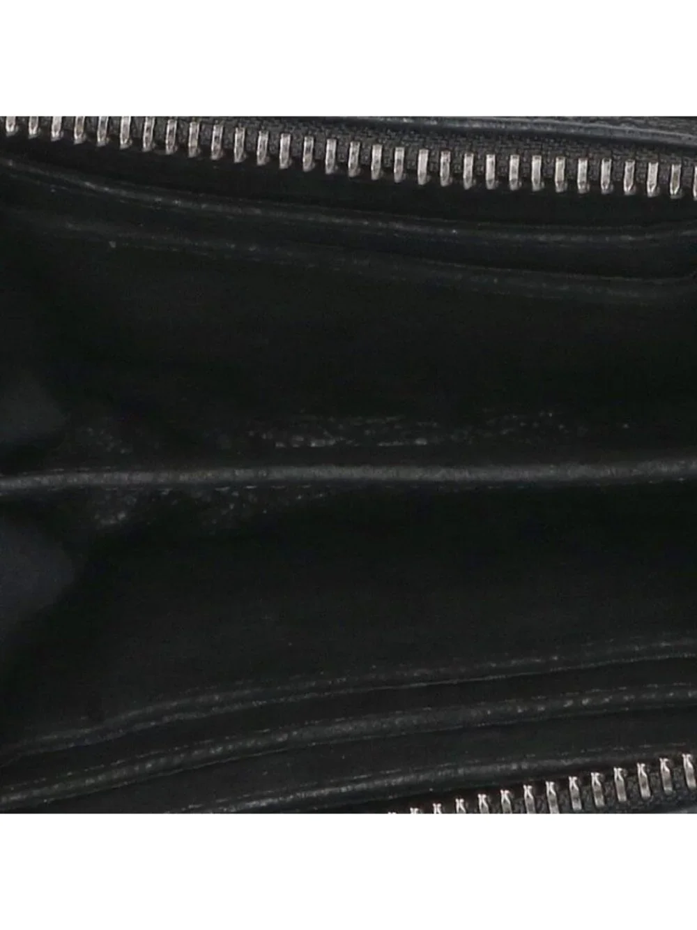 Chrome Hearts 3 Side Zip Pyramid Studs Destroy Leather Wallet